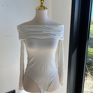 Z Supply Off shoulder long sleeve Ivory bodysuit